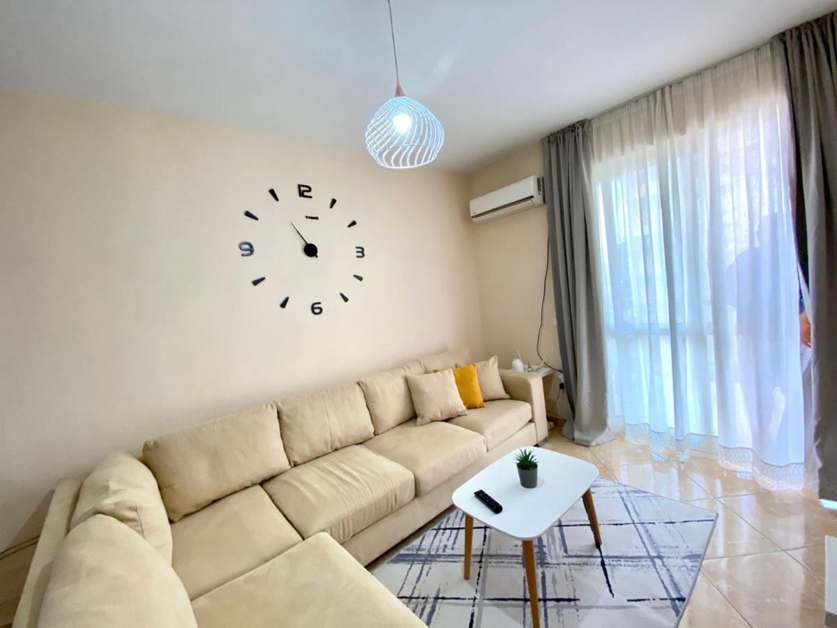 Chlo Apartment 2 地拉那 外观 照片