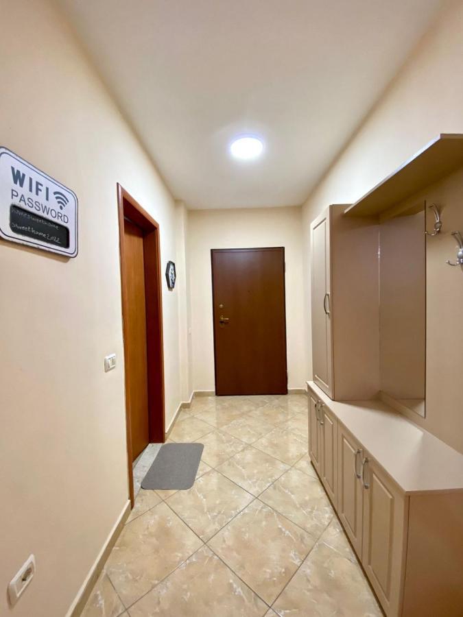 Chlo Apartment 2 地拉那 外观 照片
